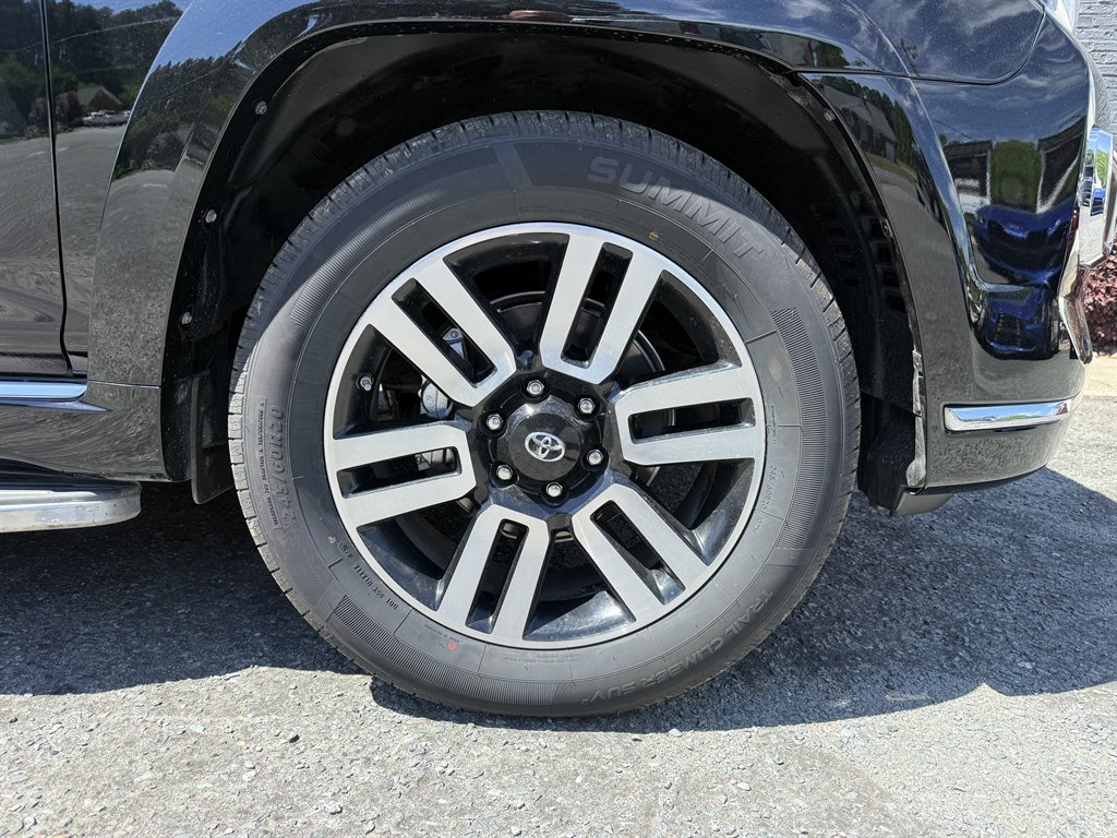 2019 Toyota 4Runner Limited - Photo 6