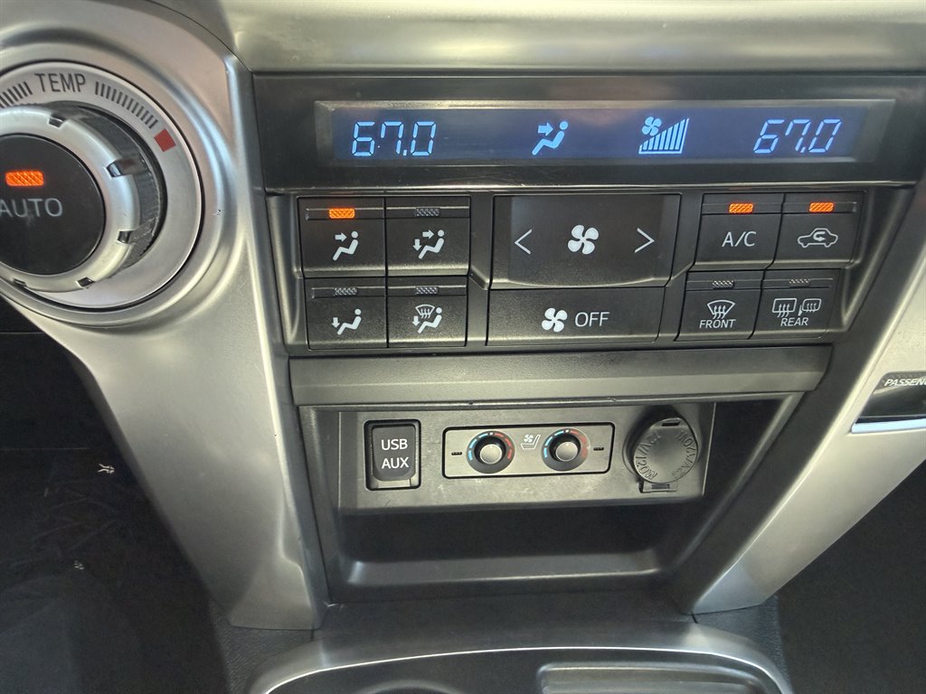 2019 Toyota 4Runner Limited - Photo 17