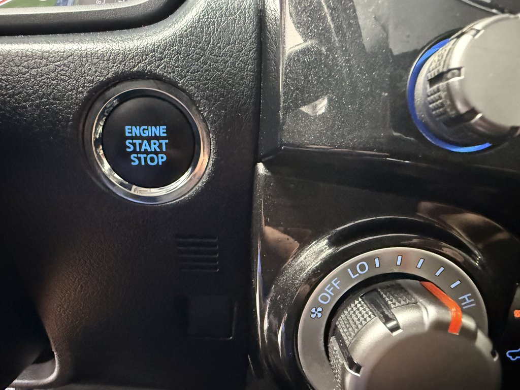 2021 Toyota 4Runner TRD Off-Road Premium - Photo 14