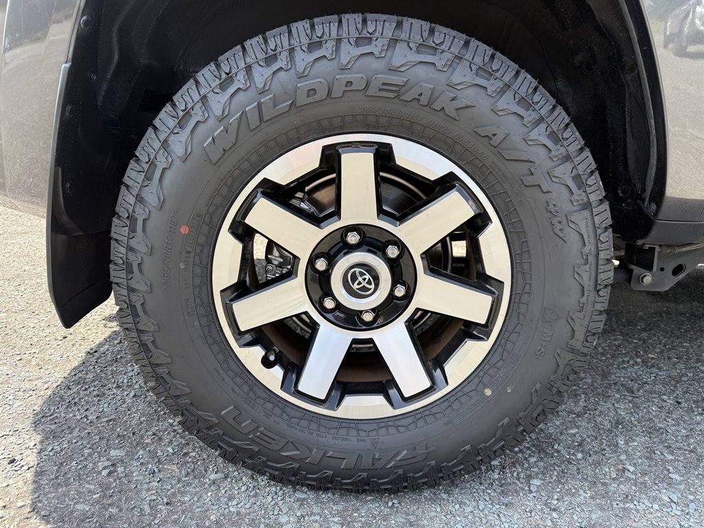 2021 Toyota 4Runner TRD Off-Road Premium - Photo 9