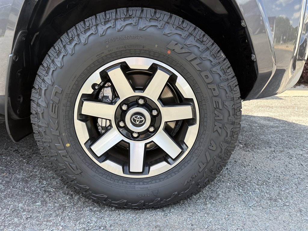 2021 Toyota 4Runner TRD Off-Road Premium - Photo 8