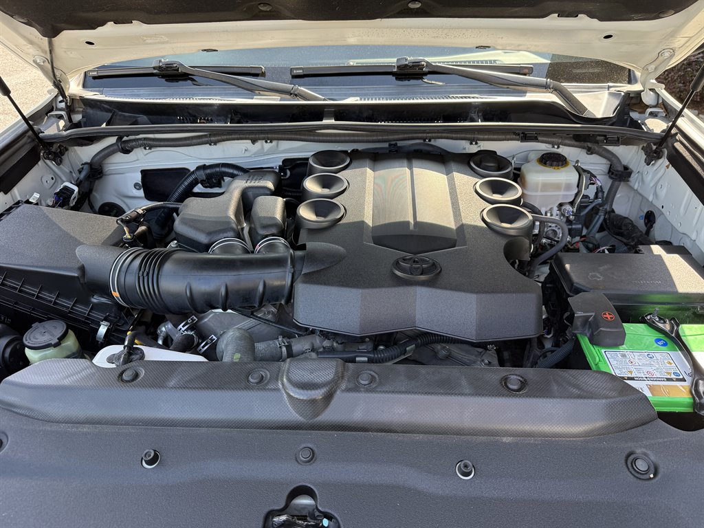 2016 Toyota 4Runner Limited - Photo 30