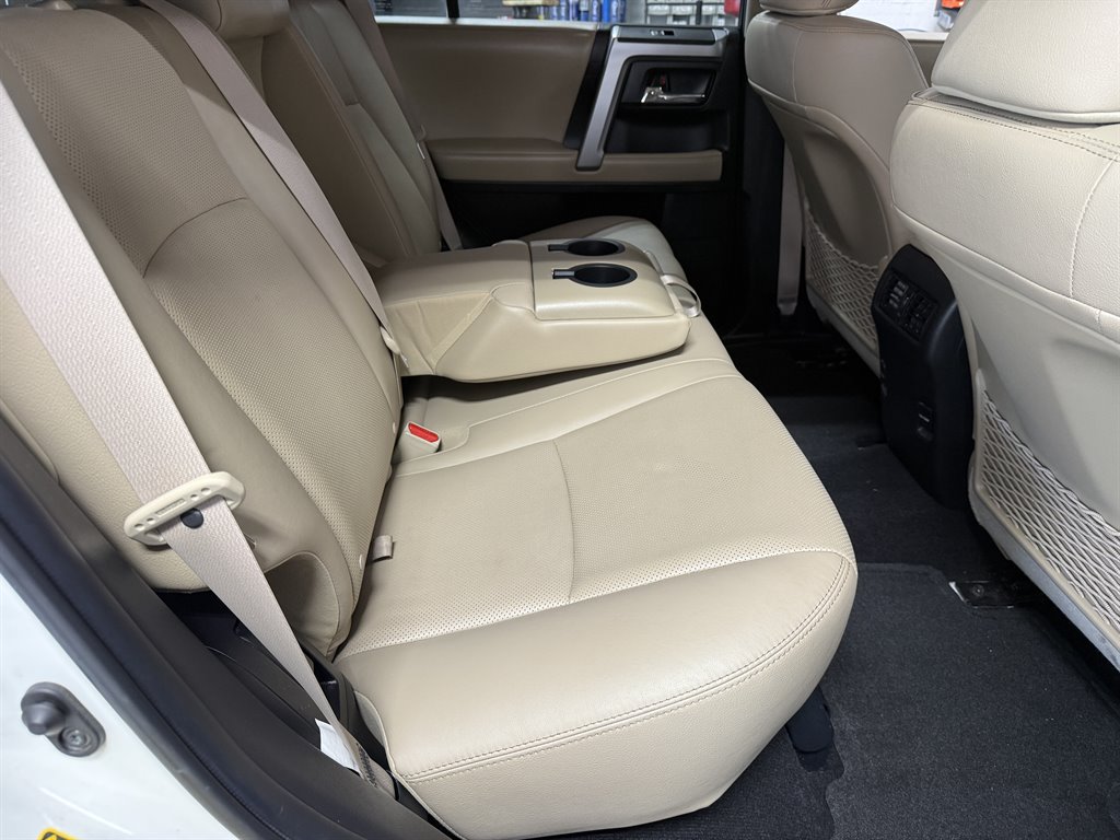 2016 Toyota 4Runner Limited - Photo 26