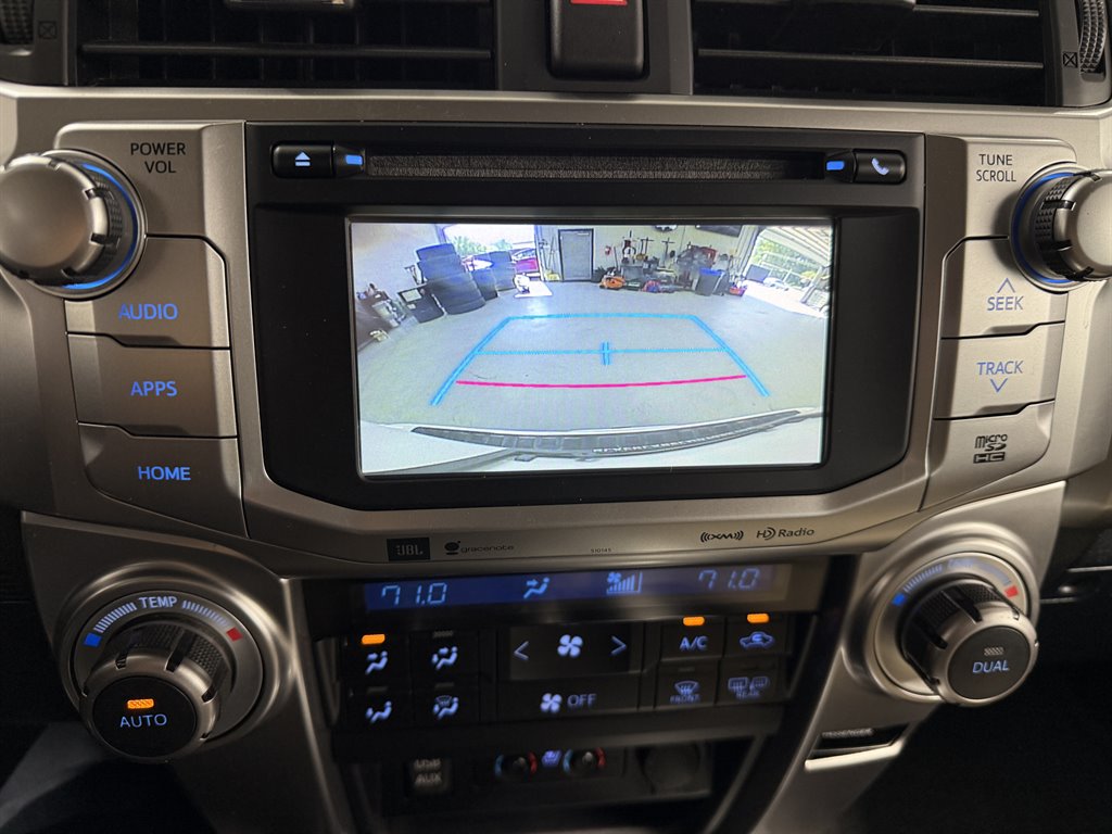 2016 Toyota 4Runner Limited - Photo 17