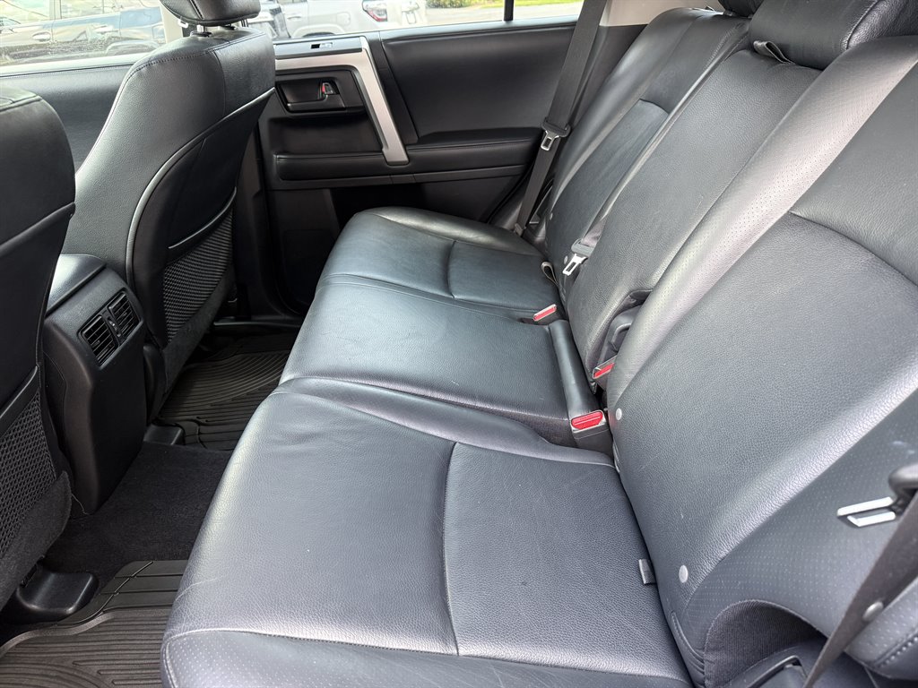 2013 Toyota 4Runner SR5 - Photo 22
