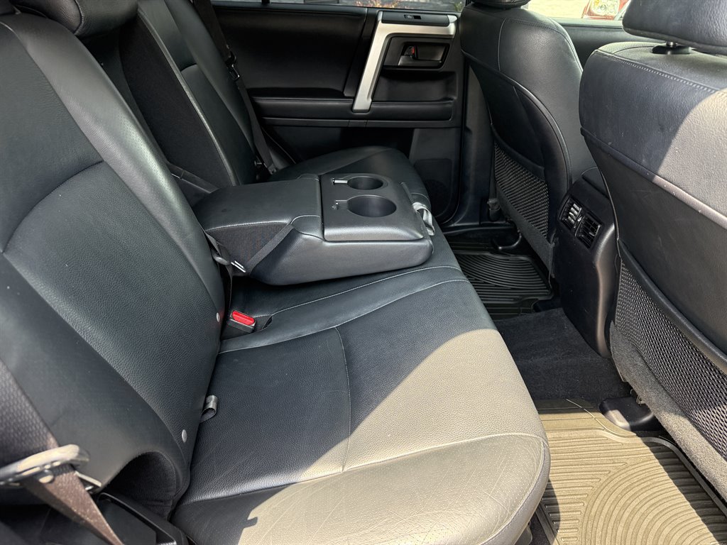 2013 Toyota 4Runner SR5 - Photo 23