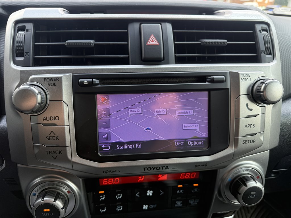 2013 Toyota 4Runner SR5 - Photo 13