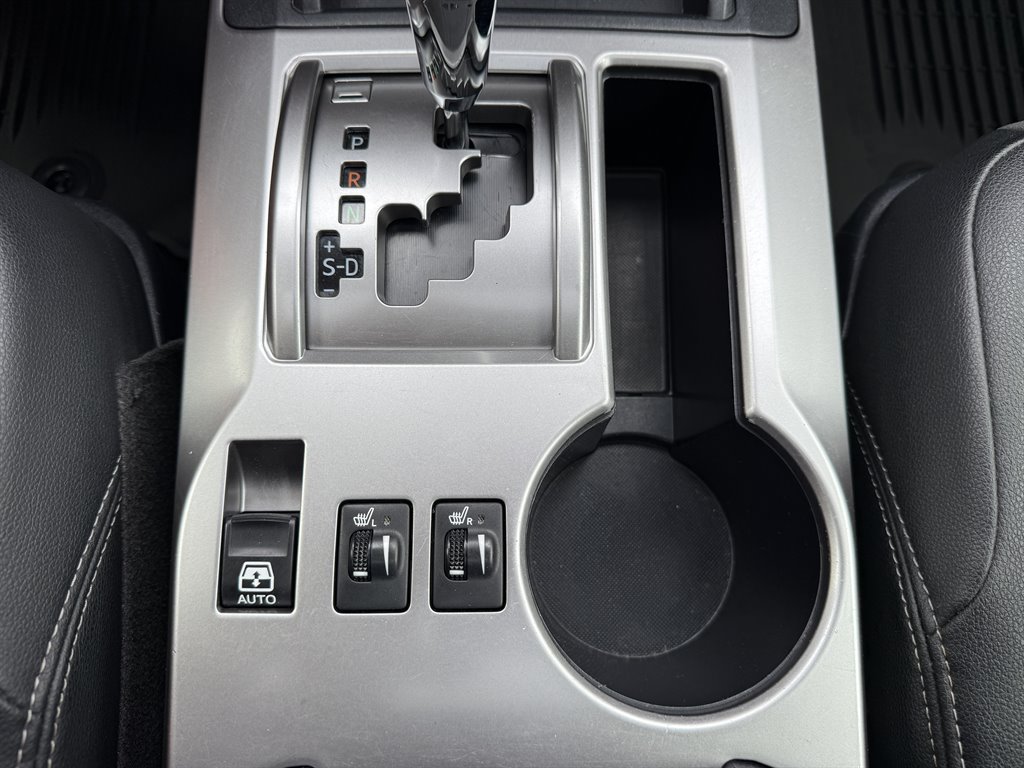 2021 Toyota 4Runner SR5 Premium - Photo 19