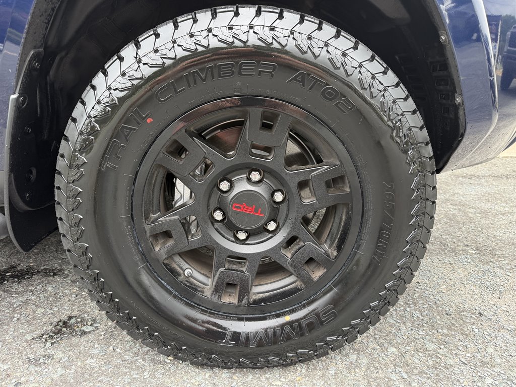 2021 Toyota 4Runner SR5 Premium - Photo 6
