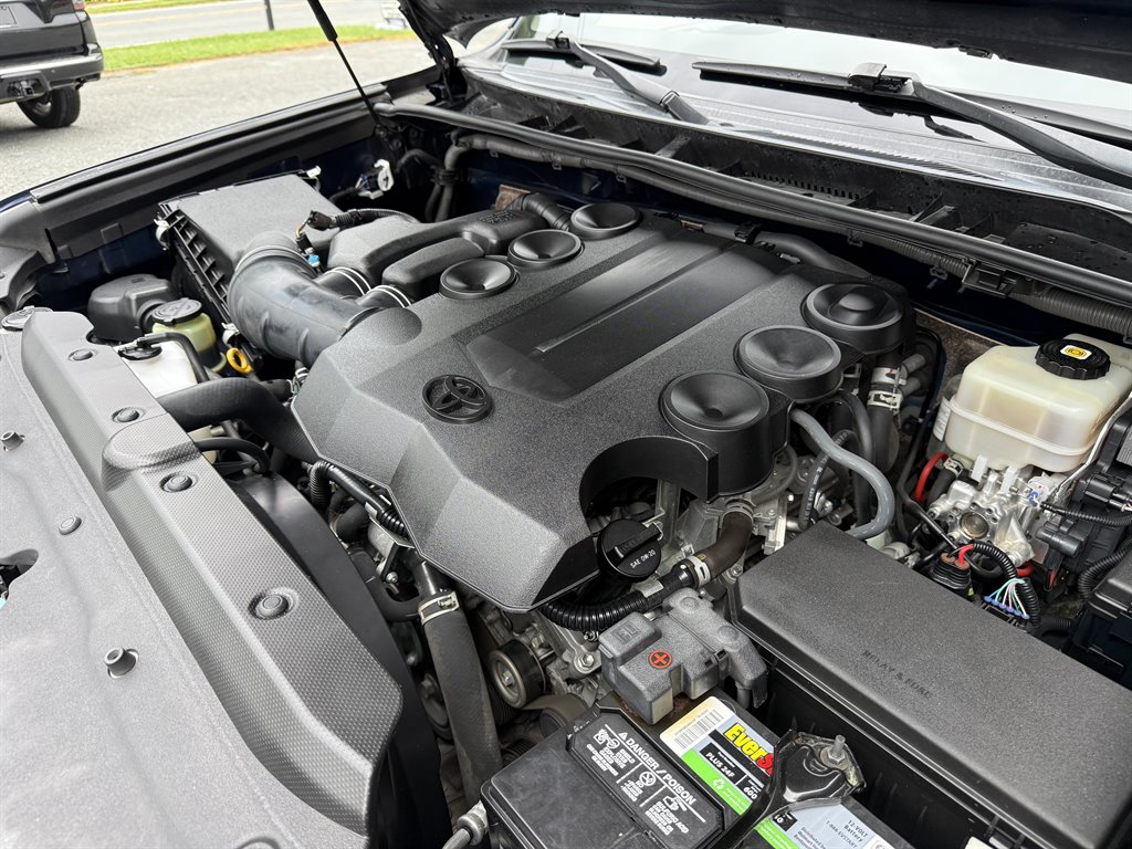 2021 Toyota 4Runner SR5 Premium - Photo 30