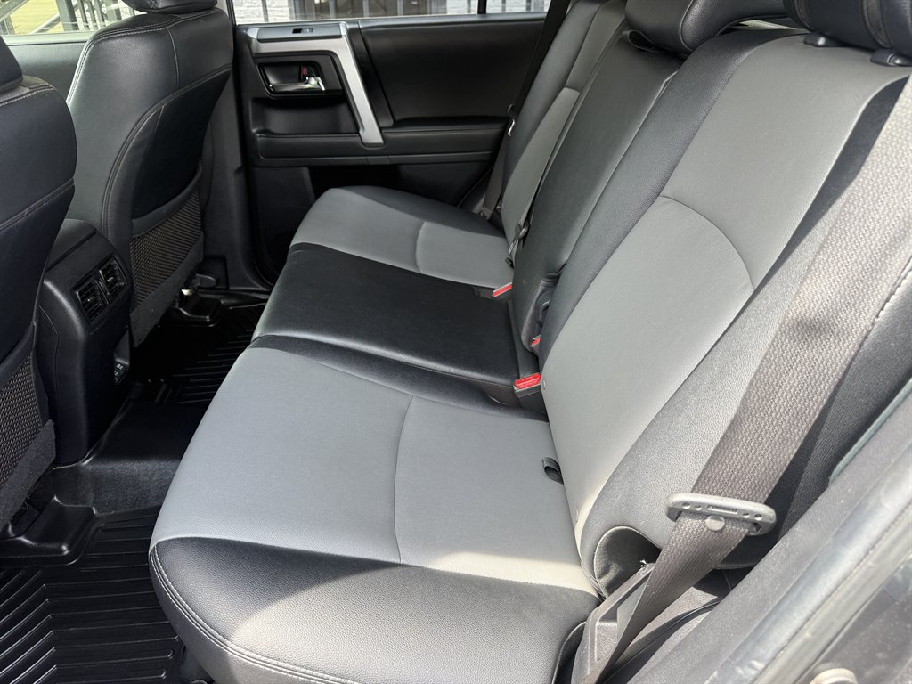 2021 Toyota 4Runner SR5 Premium - Photo 21