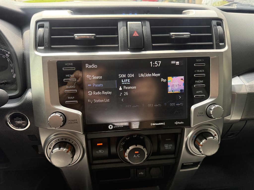 2021 Toyota 4Runner SR5 Premium - Photo 16