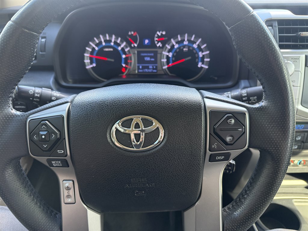 2016 Toyota 4Runner Limited - Photo 11
